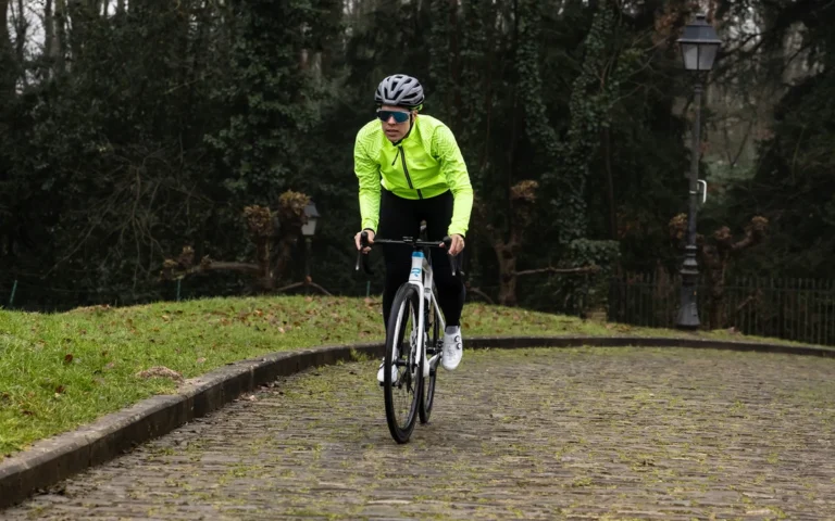 Cycling_Thumbnail_2512493f-3039-48af-844d-095394b414fa
